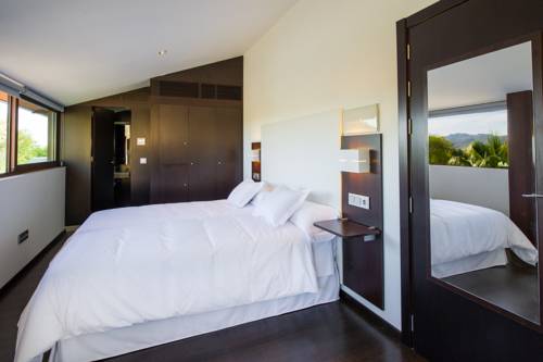 Villanueva del Rey Spain Extreme Hotel Promo Code for Booking.com