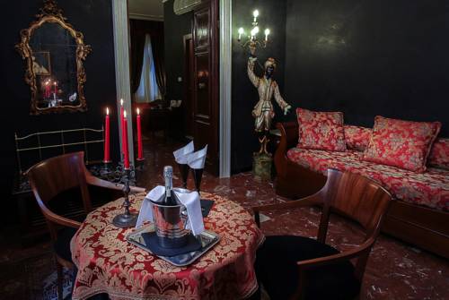 Venice Italy Extreme Hotel Promo Code for Booking.com