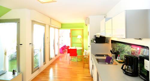 Lyon France Extreme Hotel Promo Code for Booking.com