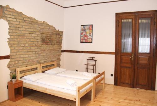 Budapest Hungary Extreme Hotel Promo Code for Agoda.com
