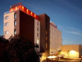 Gdynia Poland Extreme Hotel Promo Code for Agoda.com