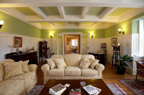 St. Catharines (ON) Canada Extreme Hotel Promo Code for Agoda.com